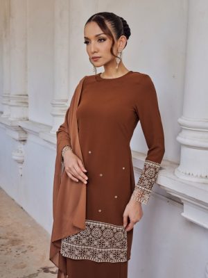 EMBUN KURUNG – RICH BROWN
